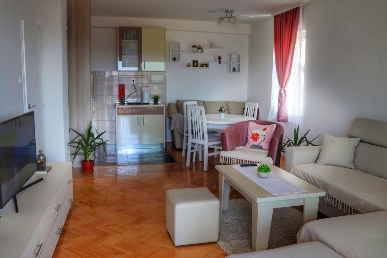 Nadia Apartment Ohrid With Lake View Екстер'єр фото